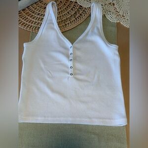 Abercrombie & Fitch White Top